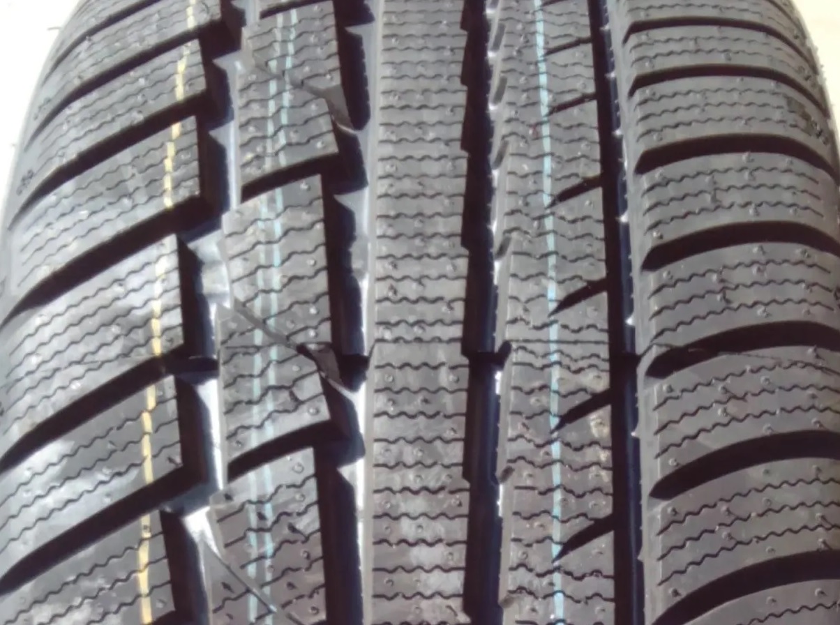 LingLong-Green-Max-Winter-UHP-2