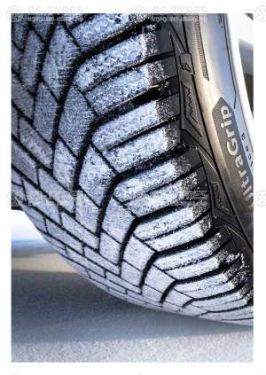 Goodyear Ultra Grip Ice 3 235/50 R18 101T