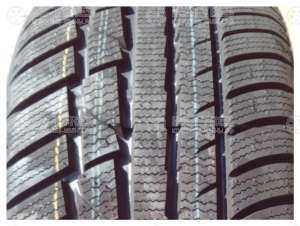LingLong Green-Max Winter UHP 245/45 R20 103H