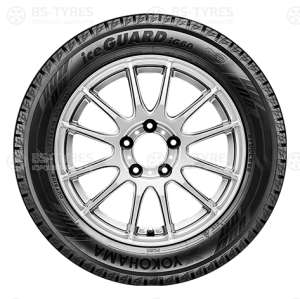 Yokohama Ice Guard IG60 235/45 R18 94Q